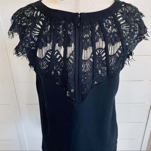 Brixon Ivy Solid Black Jarred Lace Detail Cap-Sleeve Blouse (Small) EUC - Picture 5 of 6